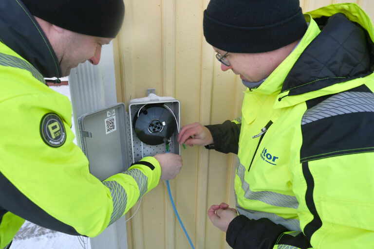MULLISTAVA PIKALIITÄNTÄTEKNIIKKA nopeuttaa valokuituverkon rakentamista ja säästää verkon rakentamiskuluja
