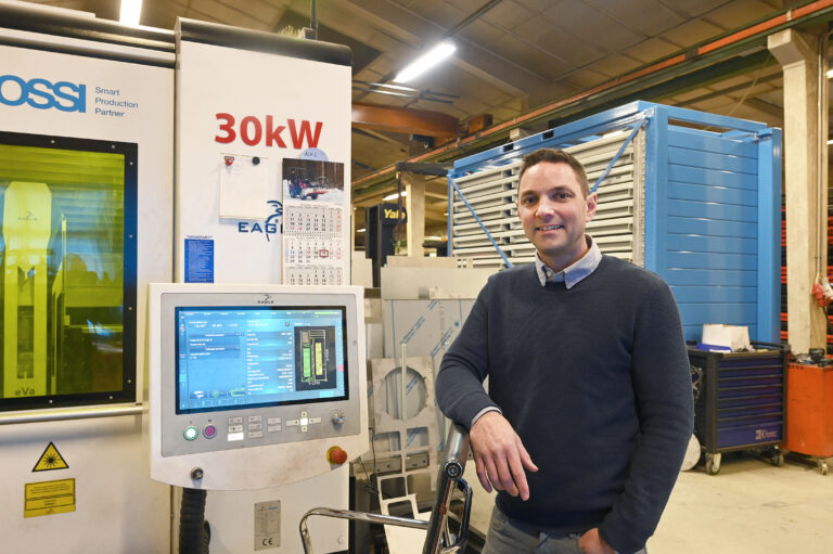 Palettihyllyjärjestelmällä tehoa ohutlevyjen käsittelyyn