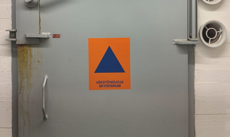 Asukkaiden on osattava itse ottaa väestönsuoja käyttöön