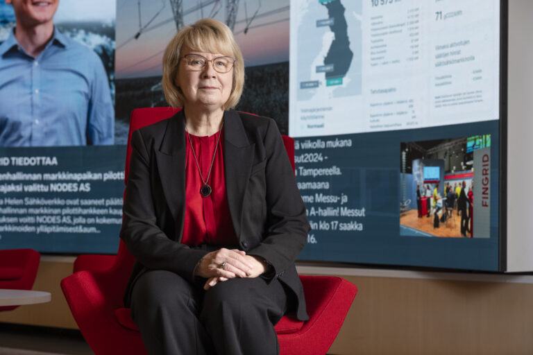 Nopeasti kasvava sähkön liittämis- ja siirtokapasiteetin kysyntä haastaa Suomen kantaverkkoa