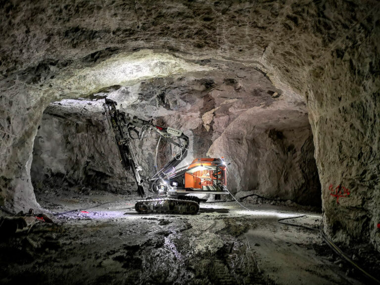 Turvaluokiteltua kalliorakennusosaamista satojen projektien kokemuksella