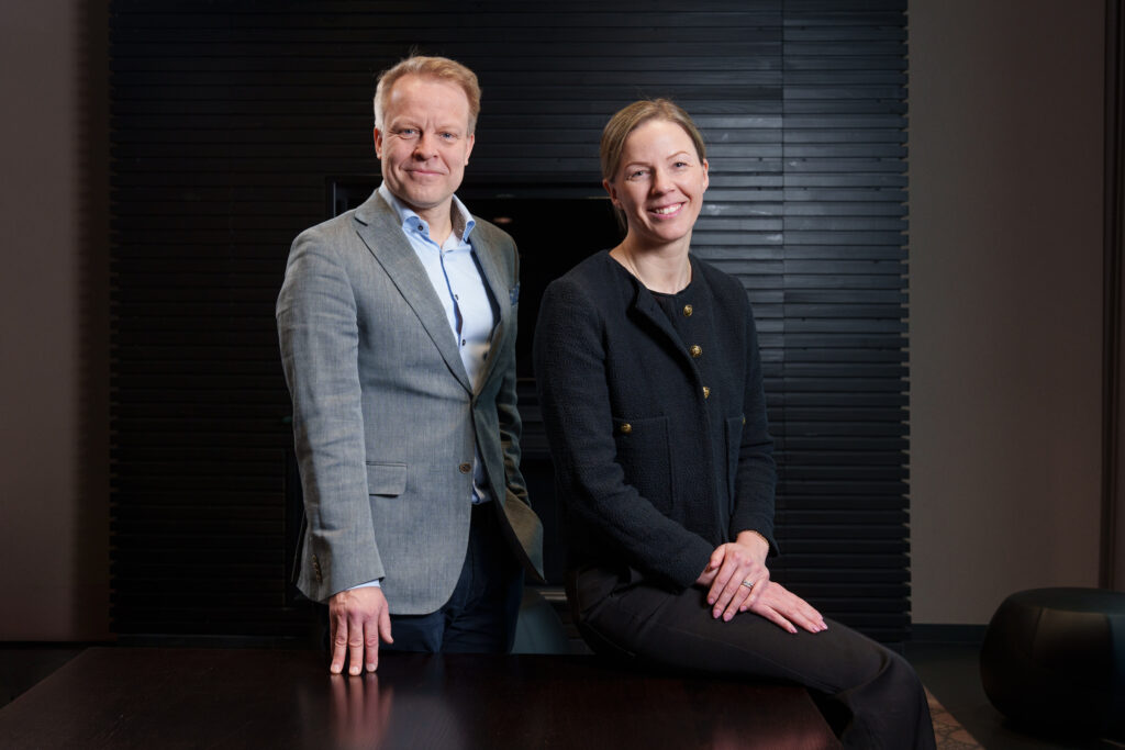 Pekka Vanne Ja Johanna Kupsu_vastuu Group (4 of 4) - Gsdnordic.fi - Gsdnordic.fi